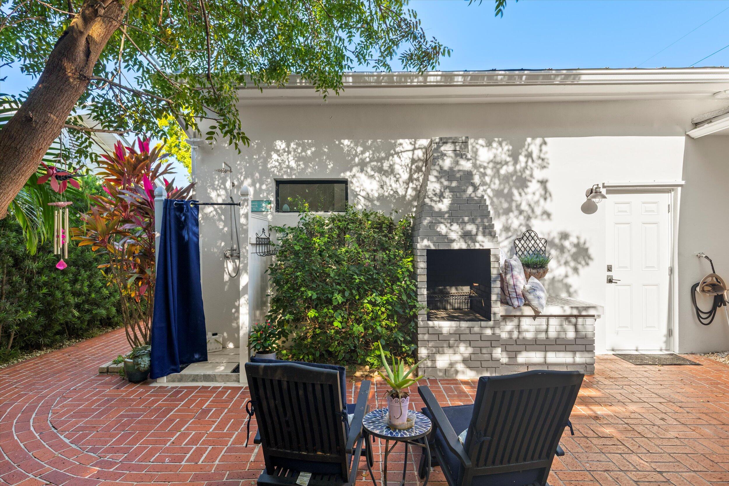 1526 Washington Street Key West, FL 33040 - Photo 50 of 58 72-072