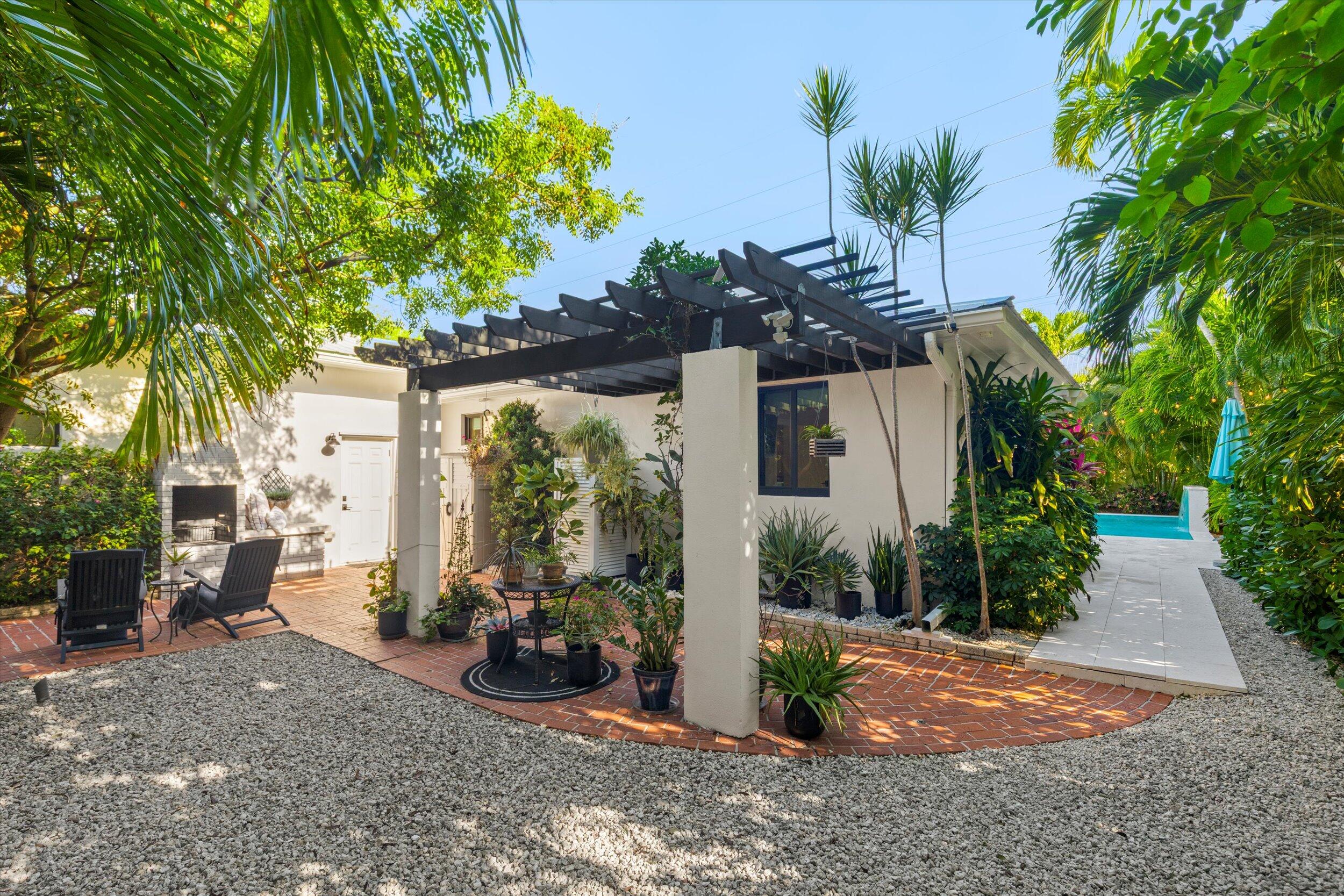 1526 Washington Street Key West, FL 33040 - Photo 52 of 58 76-076