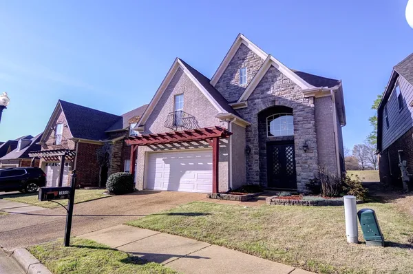 $339,000 | 7656 Glen Laurel Way, Memphis, TN 38125