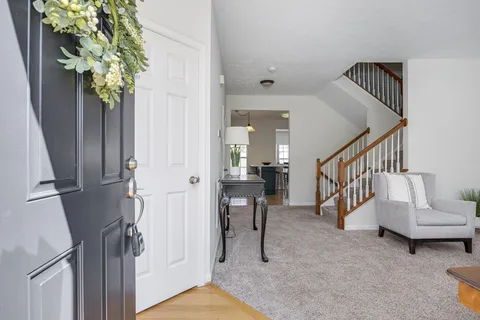 a view of entryway and hall