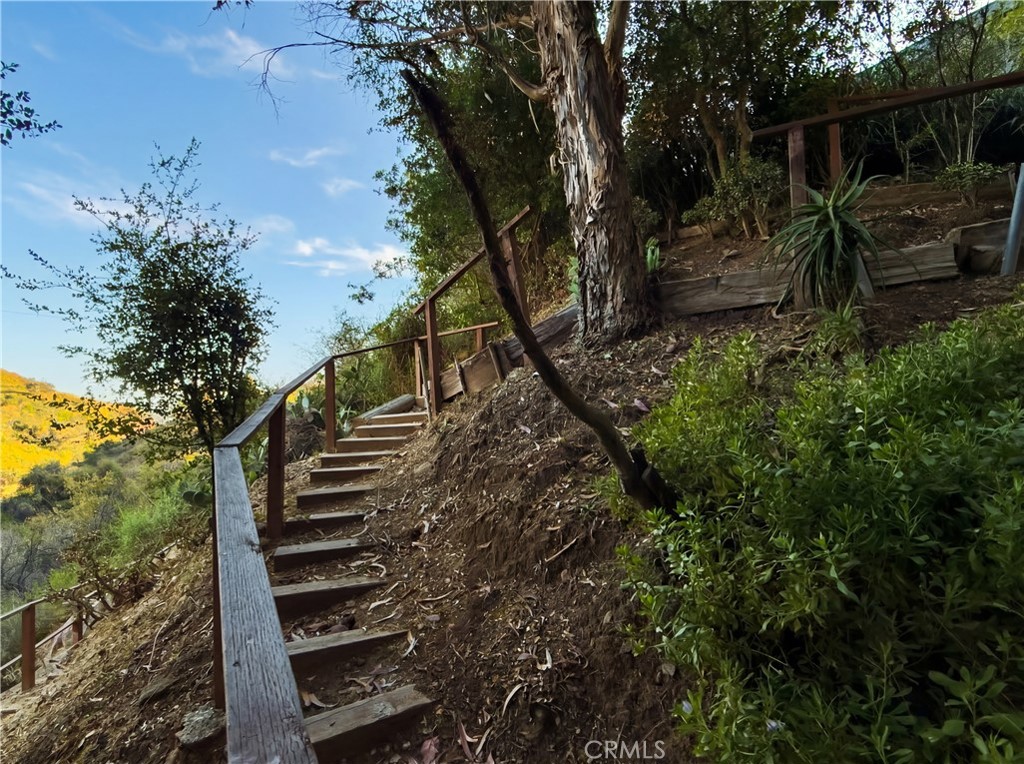 21656 Las Flores Heights Road Malibu, CA 90265 - Photo 48 of 71