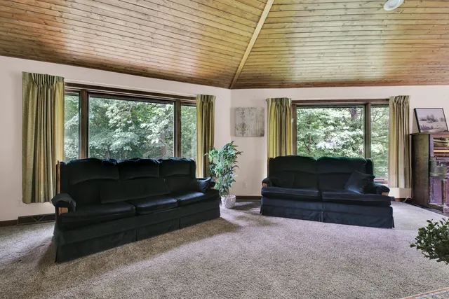 $609,000 | 6372 Wildlife Road, Addison, WI 53002