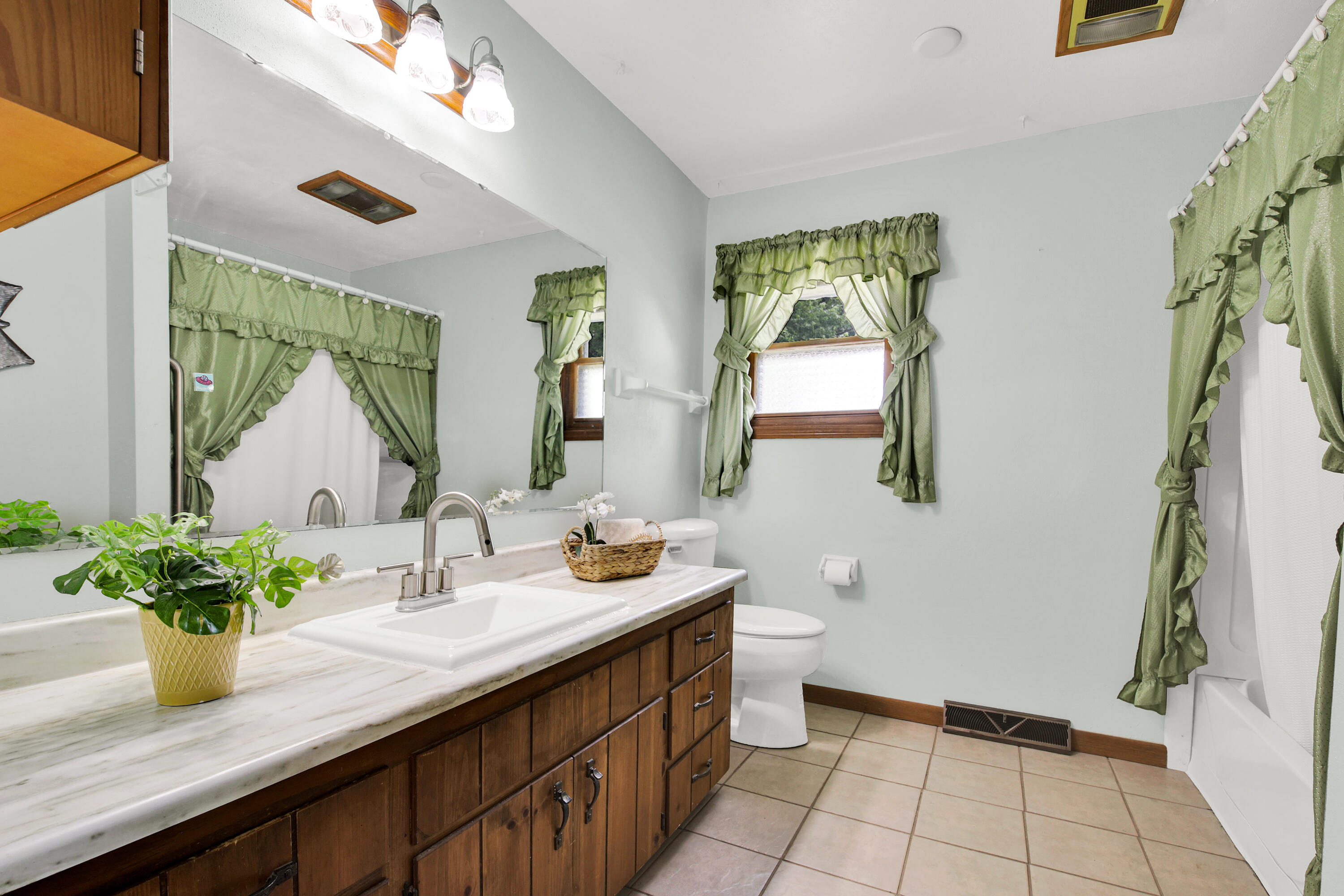 6372 Wildlife Road Addison, WI 53002 - Photo 30 of 36 6372 Wildlife Rd-S-13