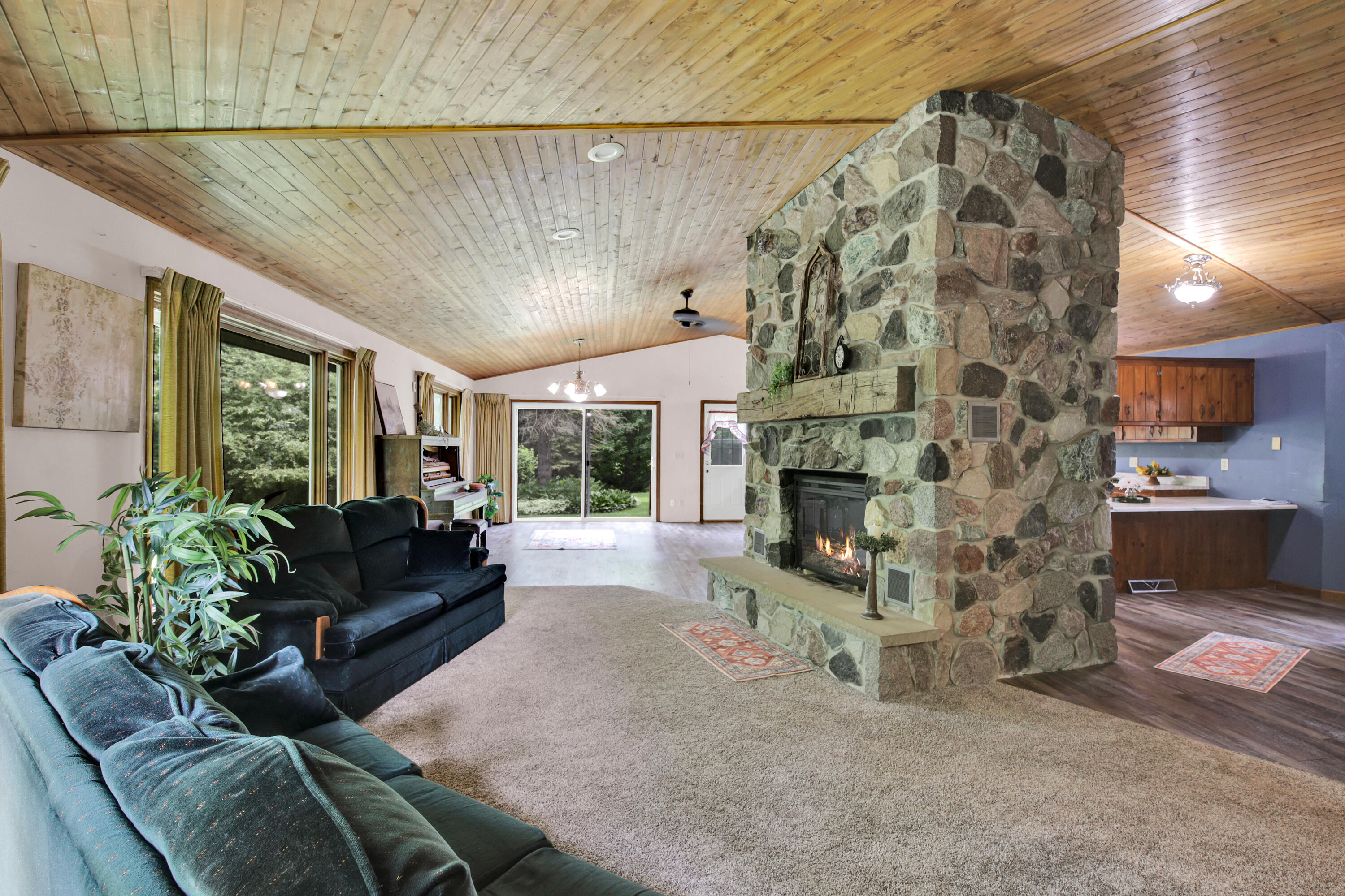 6372 Wildlife Road Addison, WI 53002 - Photo 3 of 36 6372 Wildlife Rd-S-11