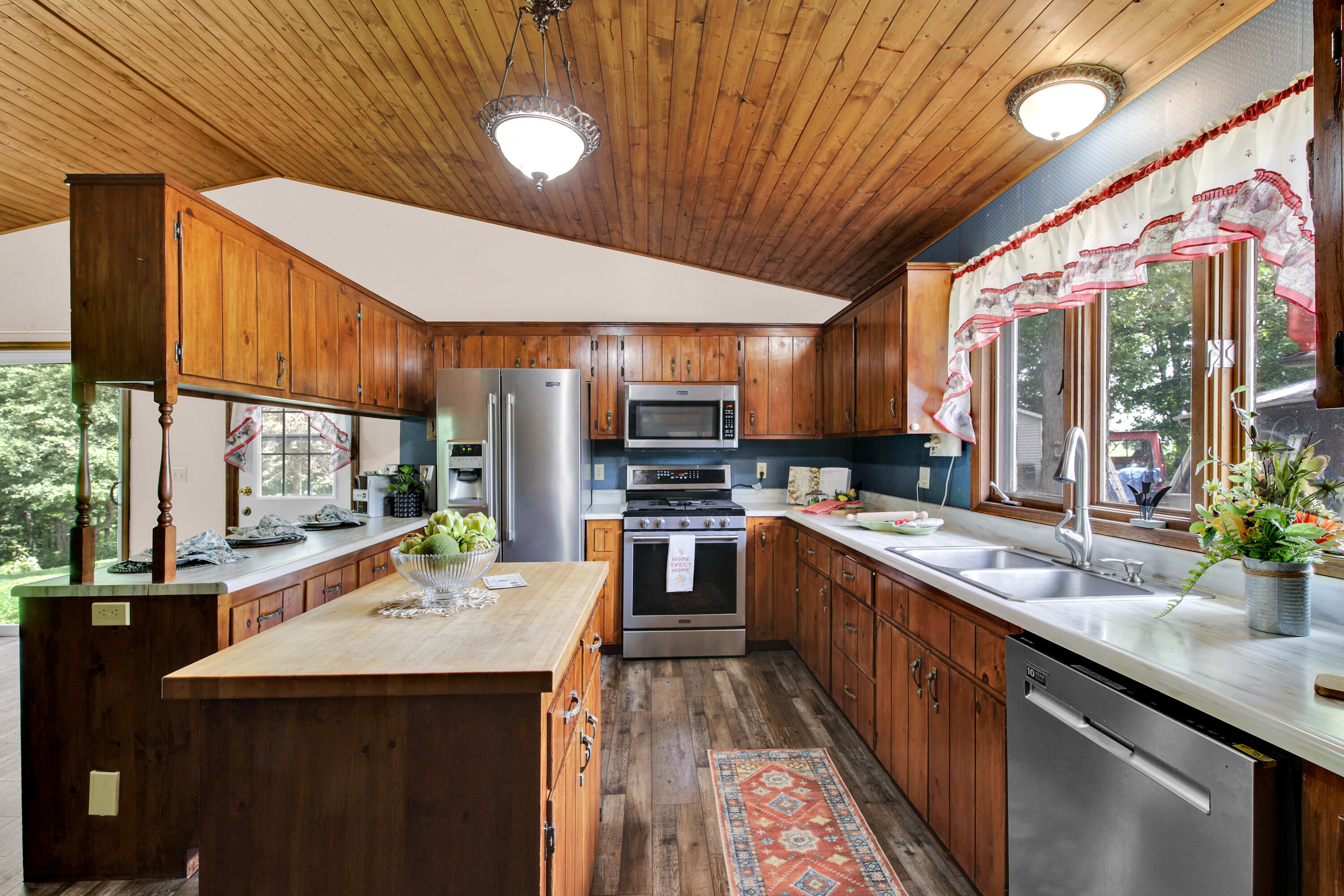 6372 Wildlife Road Addison, WI 53002 - Photo 5 of 36 6372 Wildlife Rd-S-4