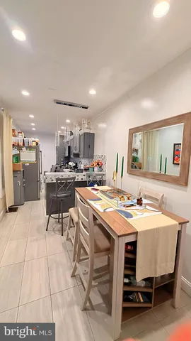 $189,900 | 1151 North 10th Street, Reading, PA 19604