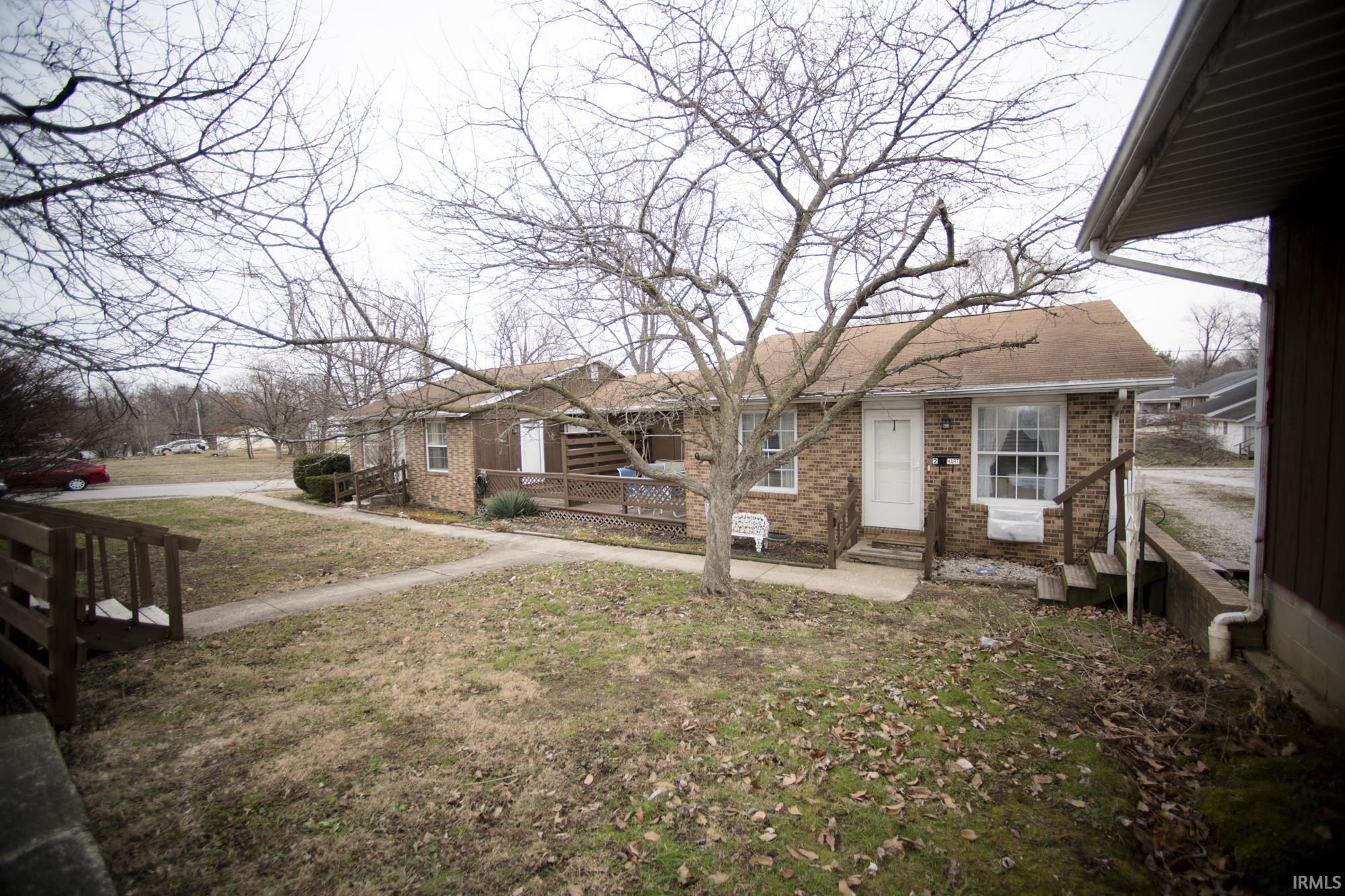 912 North Main Street Bicknell, IN 47512 - Photo 14 of 27