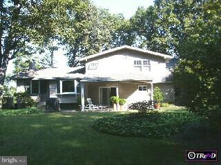 2323 Fairway Road Huntingdon Valley, PA 19006 - Photo 2 of 6 Gallery Image 2