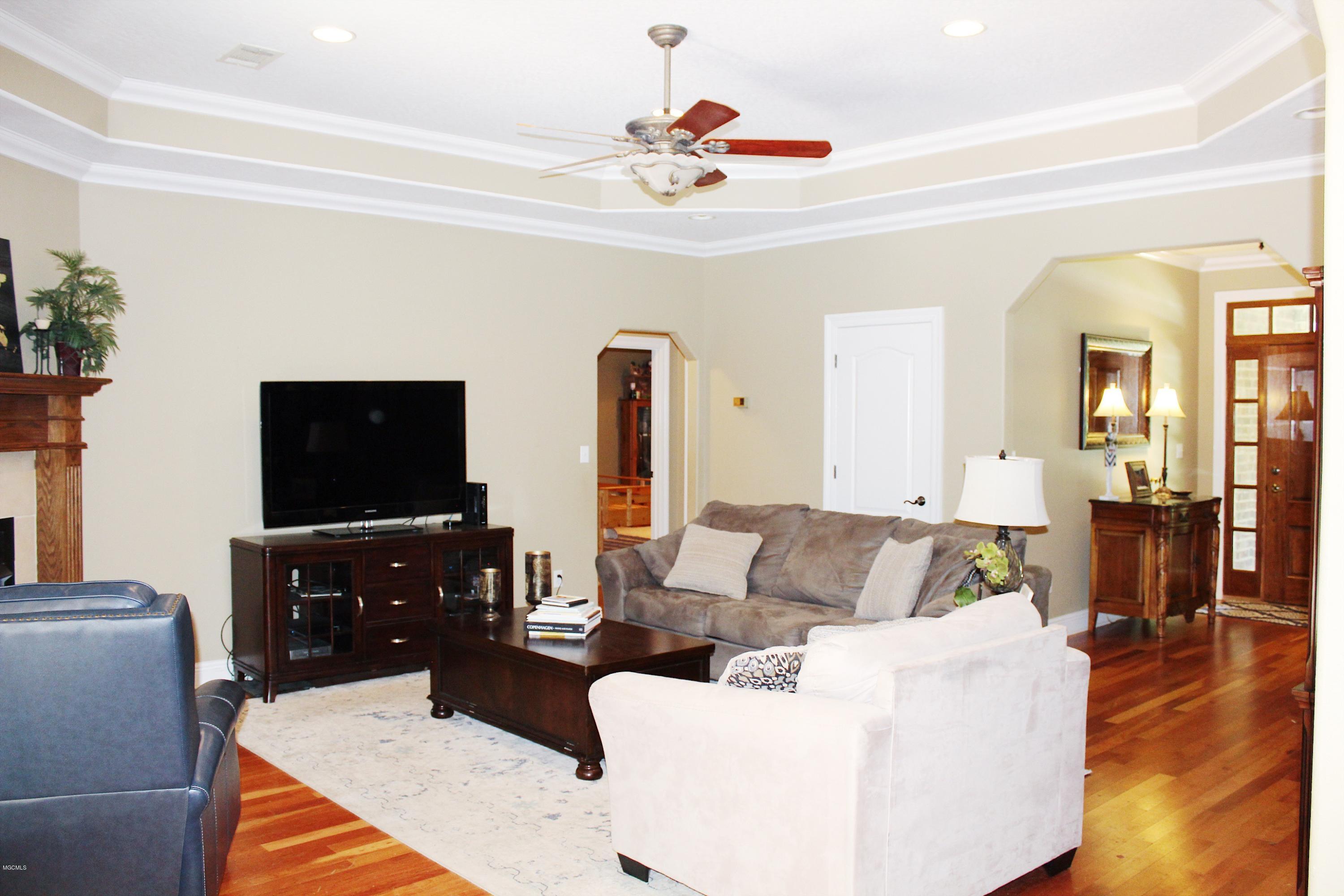 18009 John Cumbest Road Moss Point, MS 39562 - Photo 11 of 28 photo32