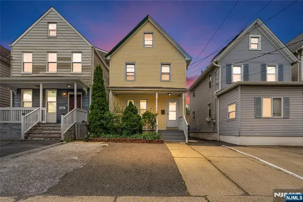 $525,000 | 137 Central Avenue, Hackensack, NJ 07601
