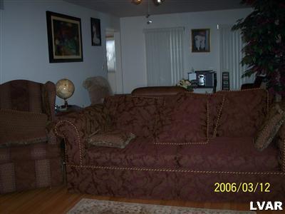 1563 Pine Ridge Bushkill, PA 18324 - Photo 5 of 6 Gallery Image 5