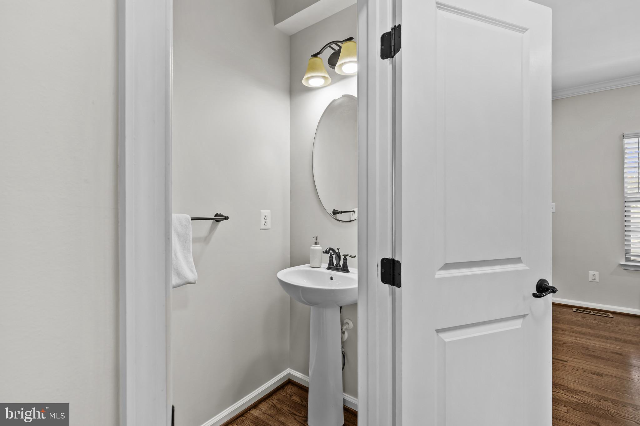 2540 River Rdg Trail Ellicott City, MD 21043 - Photo 26 of 70 Main Level Powder Bath