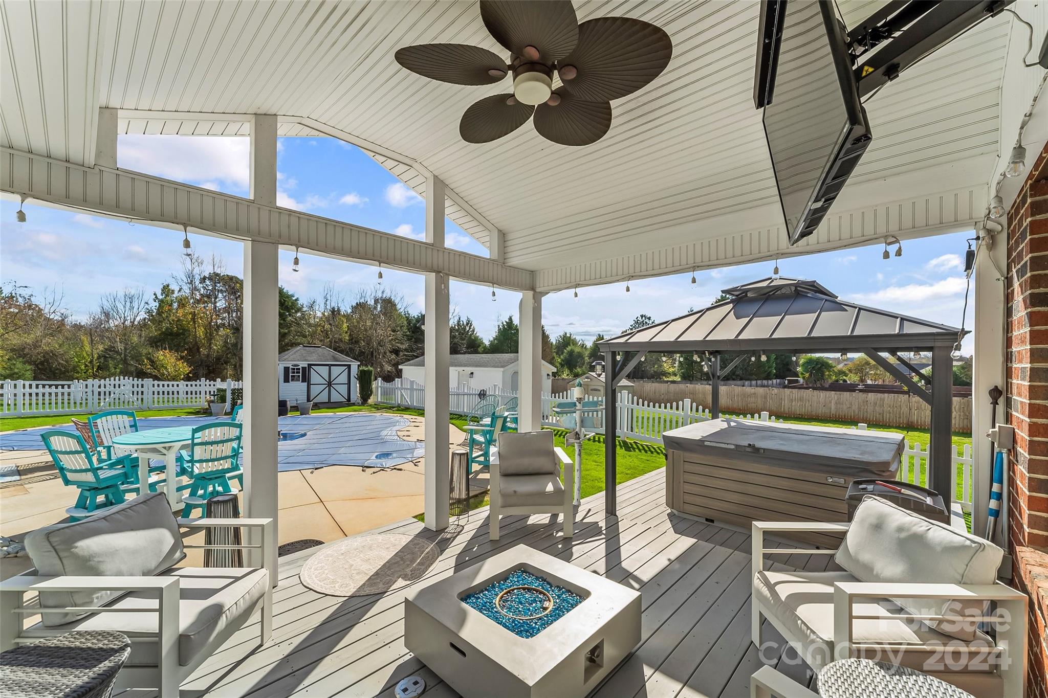 1070 James Farm Road Hickory, NC 28602 - Photo 9 of 21 Gallery Image 9