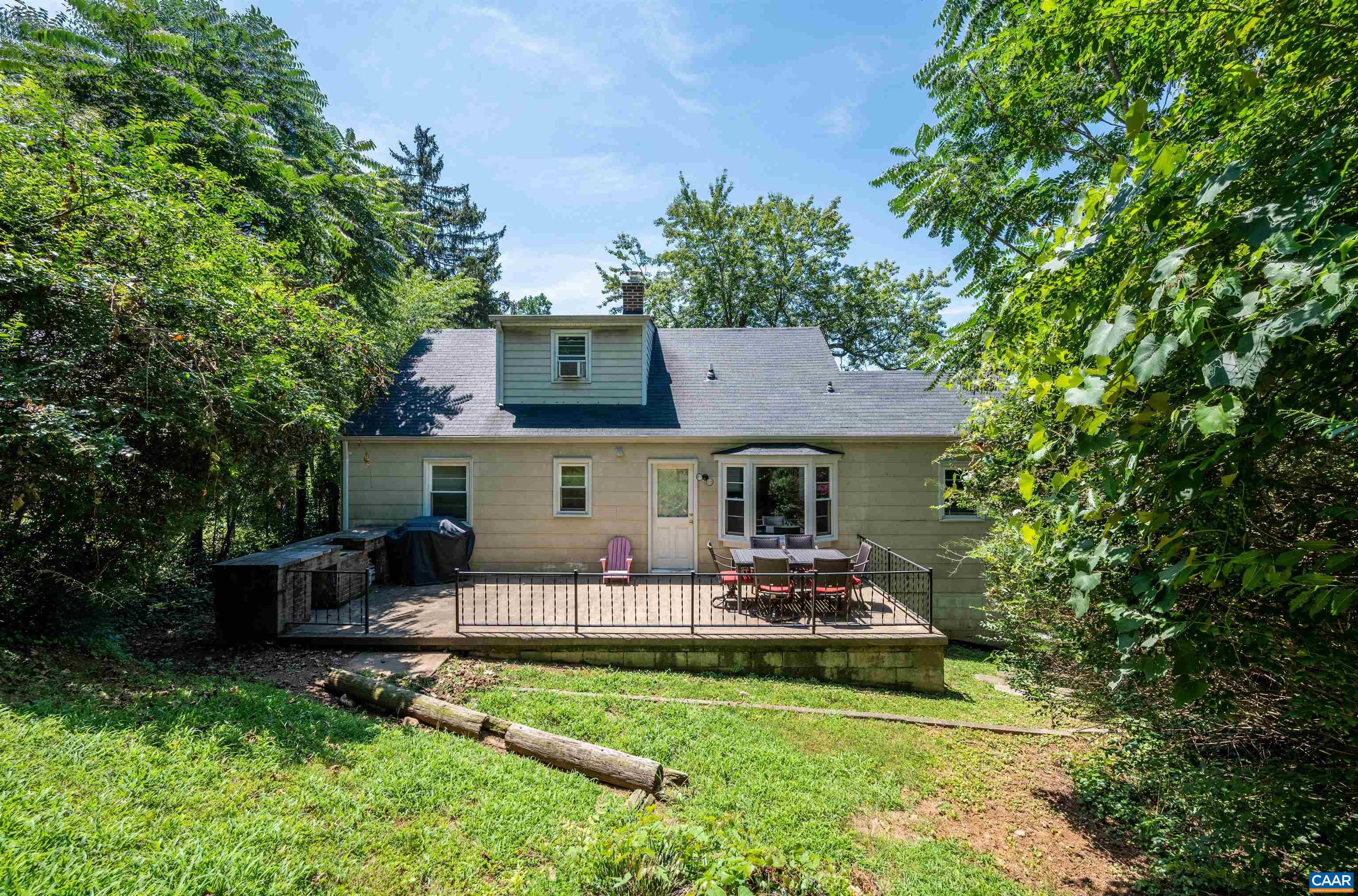 103 Perry Drive Charlottesville, VA 22902 - Photo 33 of 37 a front view of a house with garden