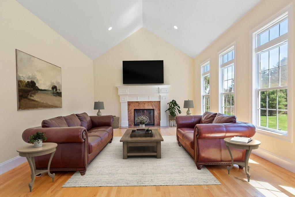 43 Old Mill Road Harvard, MA 01451 - Photo 3 of 31
