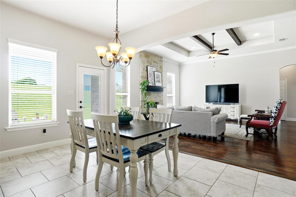 481 Addison Drive Weatherford, TX 76087 - Photo 15 of 40