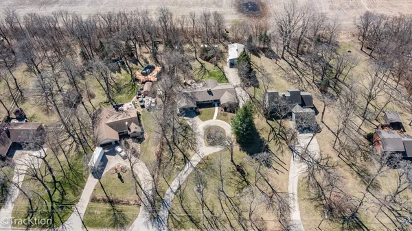 $600,000 | 9596 Corneils Road, Bristol, IL 60512