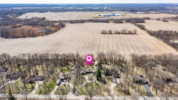 $600,000 | 9596 Corneils Road, Bristol, IL 60512