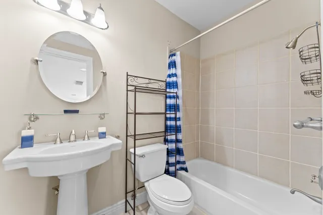 $3,000 | 9910 Orchard Court, Houston, TX 77054