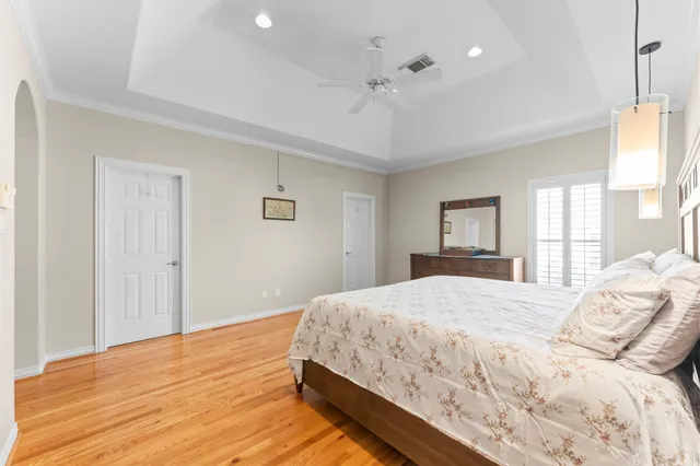 $3,000 | 9910 Orchard Court, Houston, TX 77054