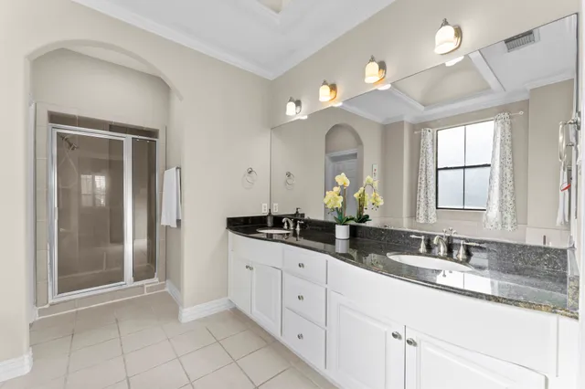 $3,000 | 9910 Orchard Court, Houston, TX 77054