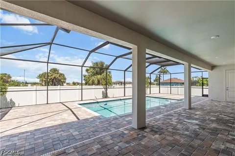 $499,999 | 4107 Northwest 37th Street, Cape Coral, FL 33993