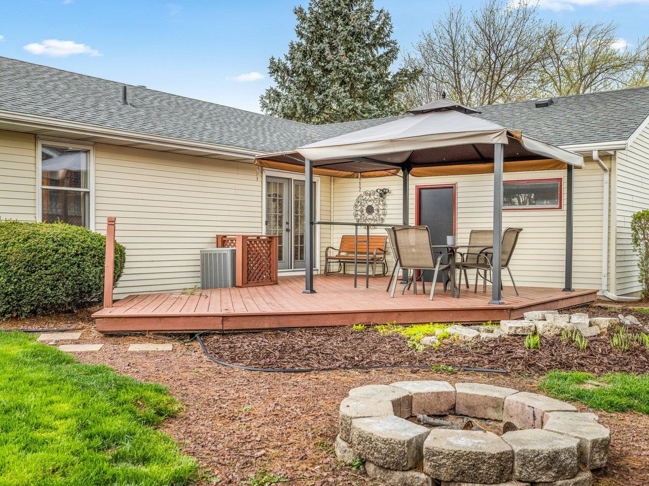 1816 Post Road Beloit, WI 53511 - Photo 39 of 42 a patio with sofas table and chairs