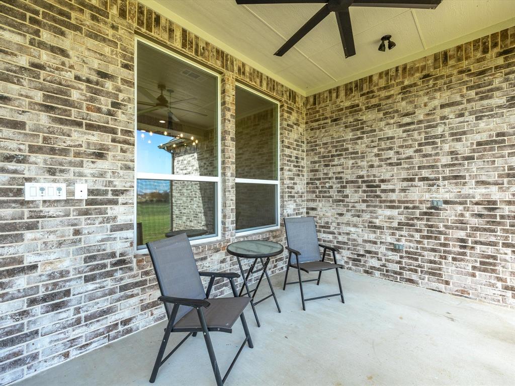 161 Frontera Drive Decatur, TX 76234 - Photo 37 of 40 a view of an outdoor space with porch