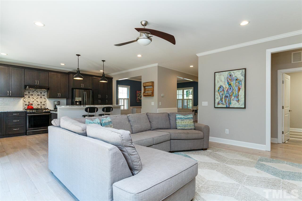 1827 Arlington Street Raleigh, NC 27608 - Photo 11 of 30