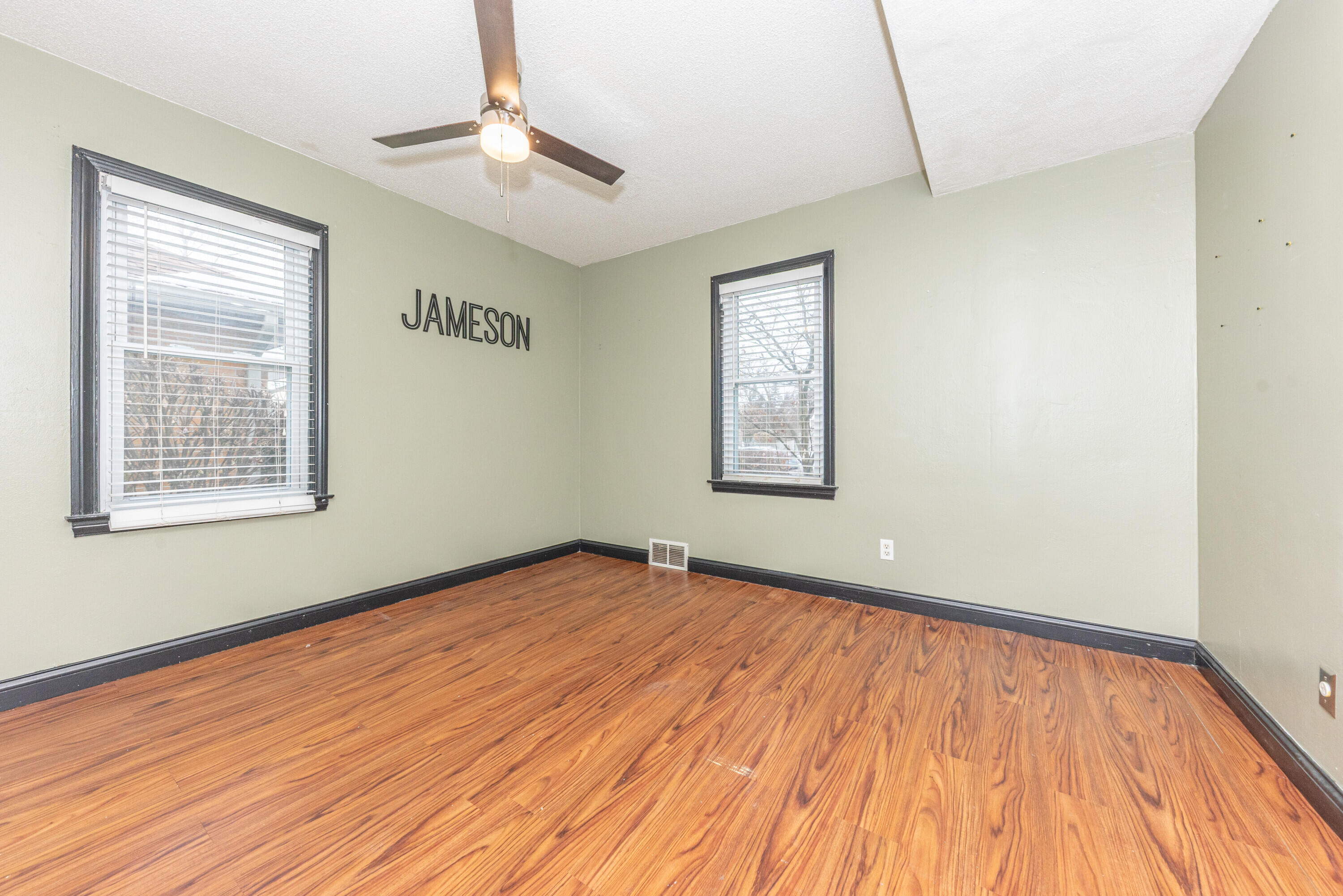 1005 South Wisner Street Jackson, MI 49203 - Photo 18 of 42 030_28