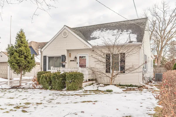 $210,000 | 1005 South Wisner Street, Jackson, MI 49203