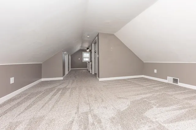 $229,900 | 1005 South Wisner Street, Jackson, MI 49203