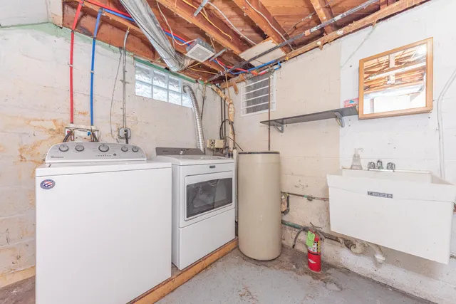 $229,900 | 1005 South Wisner Street, Jackson, MI 49203