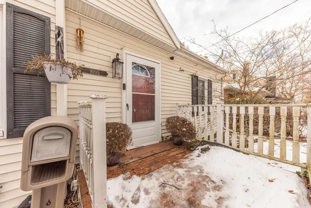 $229,900 | 1005 South Wisner Street, Jackson, MI 49203