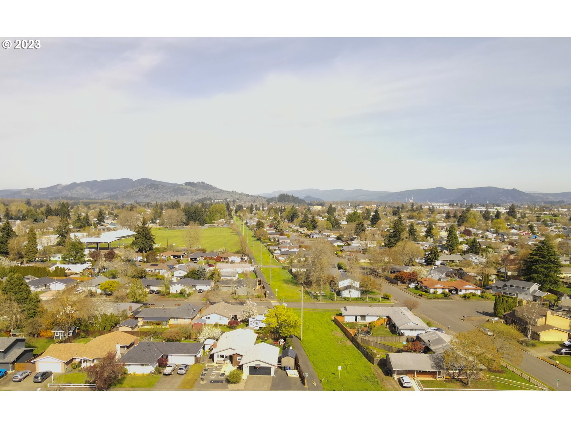 985 Northridge Avenue Springfield, OR 97477 - Photo 35 of 37