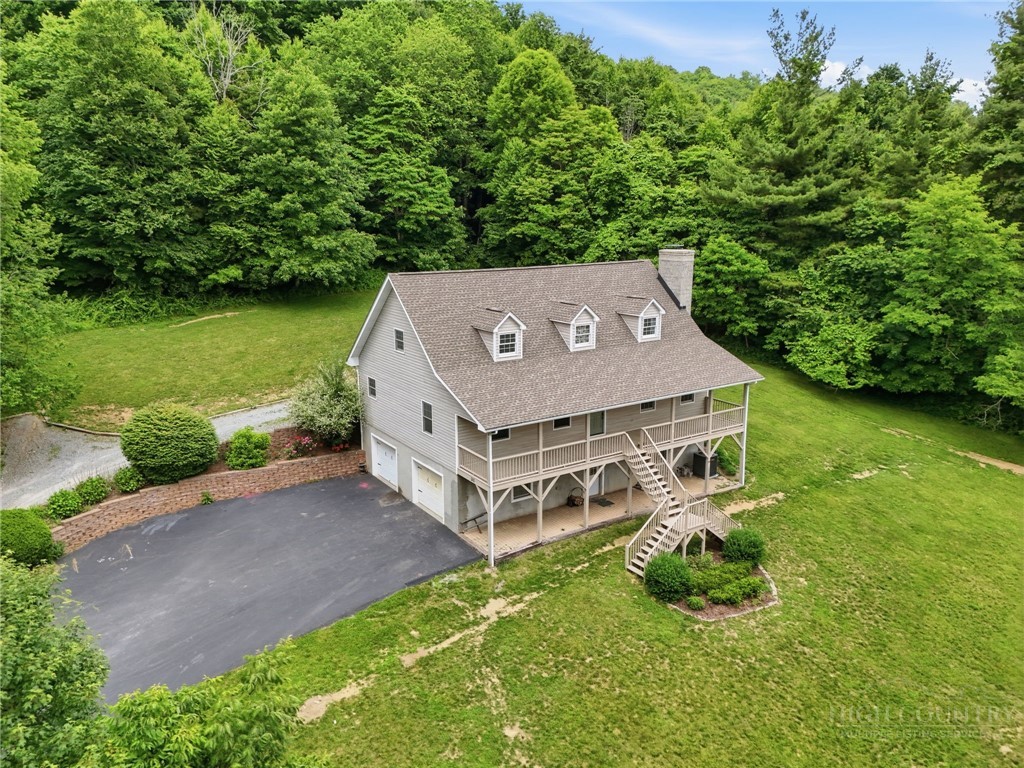 245 Papa Cook Road Boone, NC 28607 - Photo 2 of 48