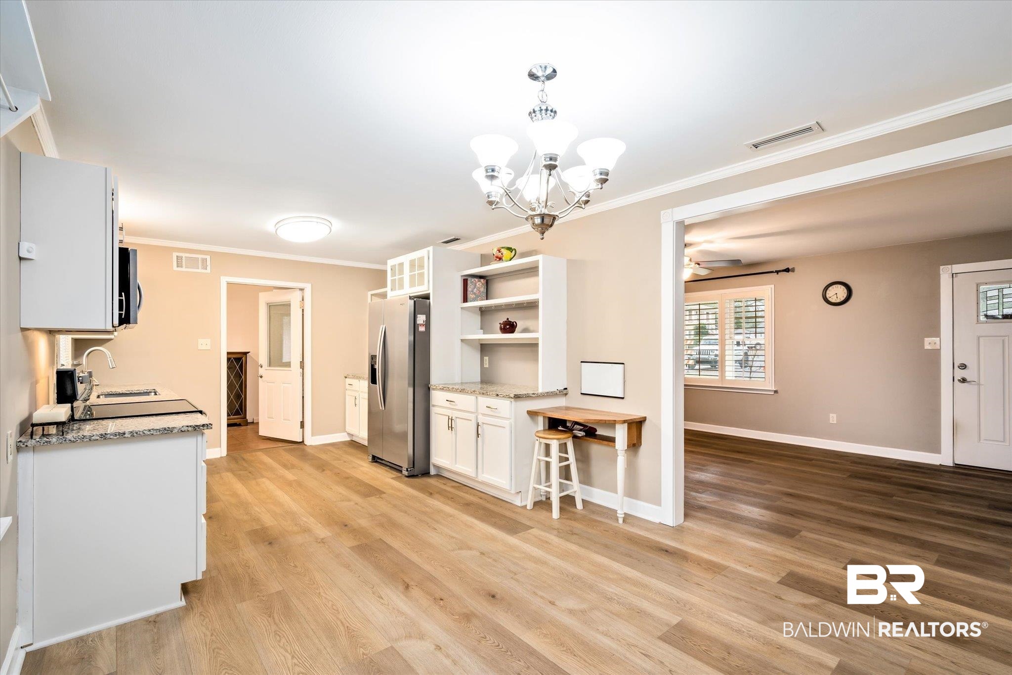 402 Valley Road Mobile, AL 36611 - Photo 6 of 23