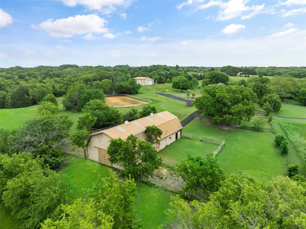 1251 Jim Cannon Road Van Alstyne, TX 75495 - Photo 24 of 31