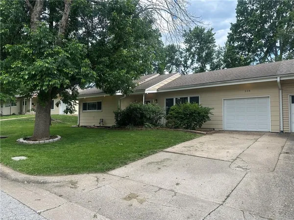 $130,000 | 508 Corral Drive, Belton, MO 64012