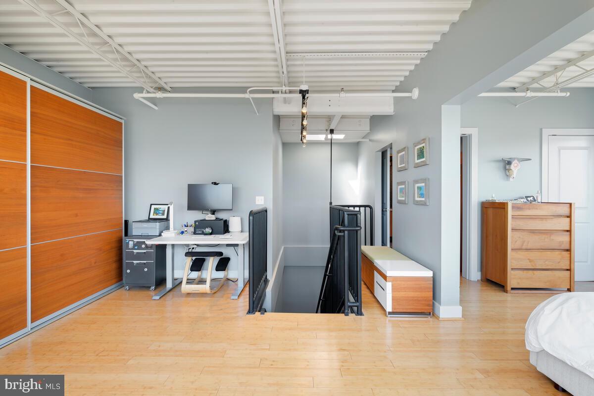 2421 18th Street Northwest, Unit 303 Washington, DC 20009 - Photo 15 of 29 Upstairs