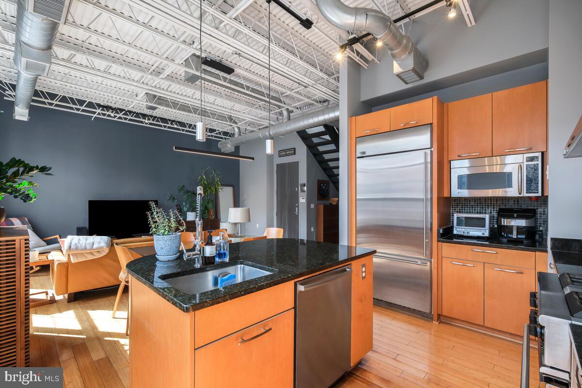 2421 18th Street Northwest, Unit 303 Washington, DC 20009 - Photo 7 of 29 Kitchen