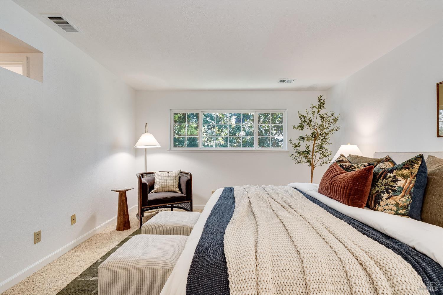 2140 Alejandro Drive Santa Rosa, CA 95405 - Photo 38 of 66 Gallery Image 38