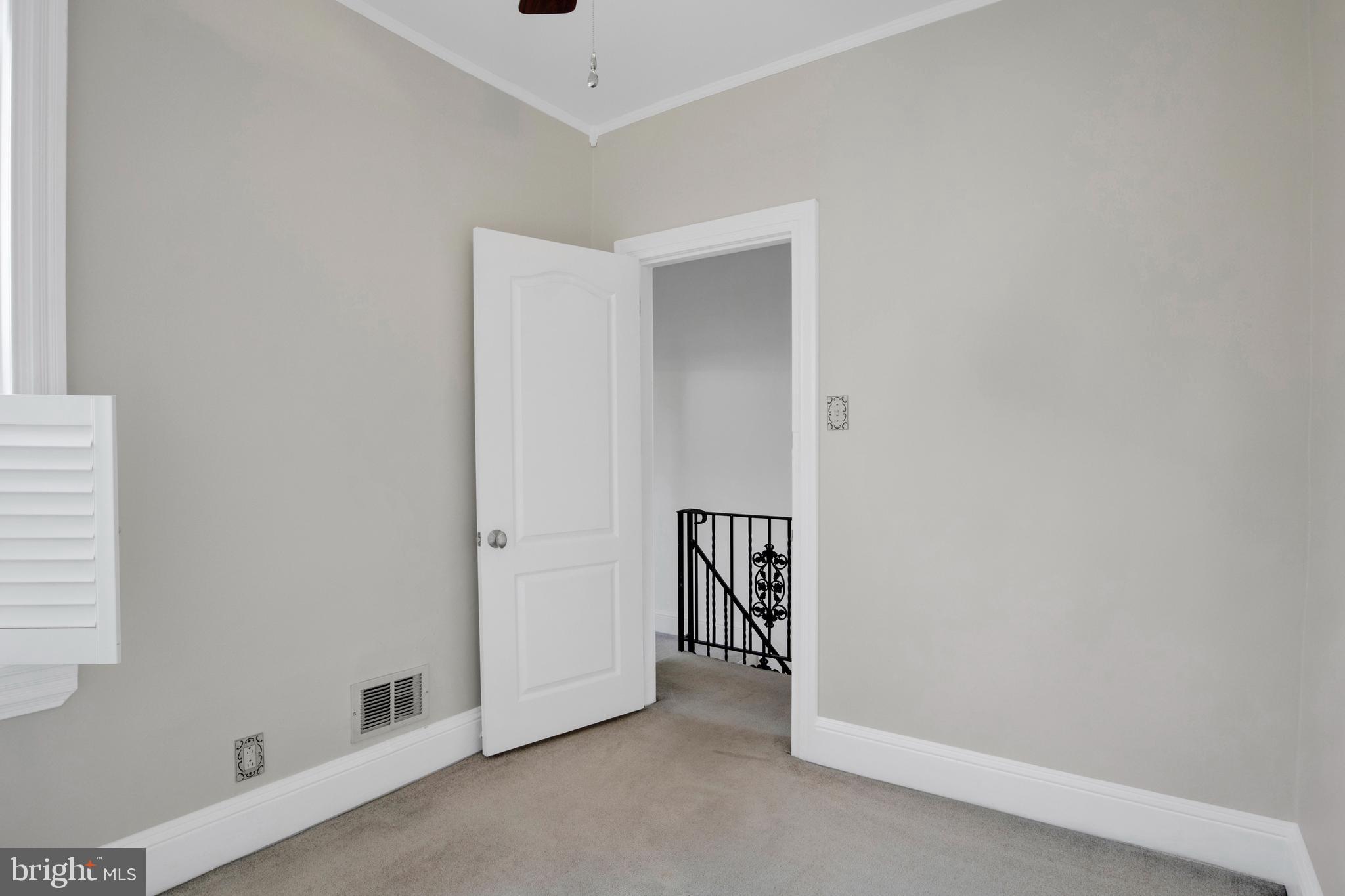 7205 Howard Terrace Philadelphia, PA 19119 - Photo 17 of 23