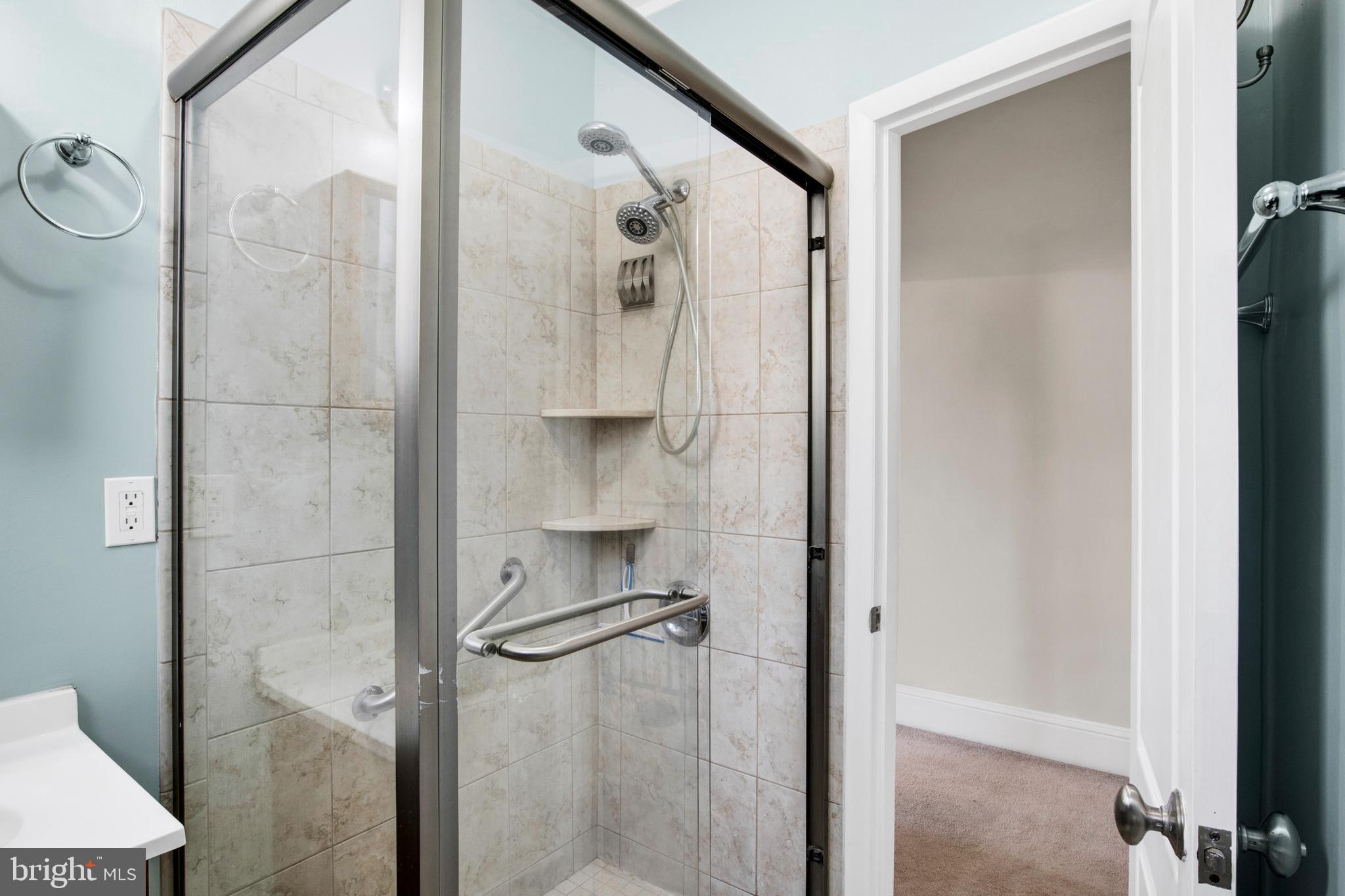 7205 Howard Terrace Philadelphia, PA 19119 - Photo 20 of 23 a bathroom with a shower