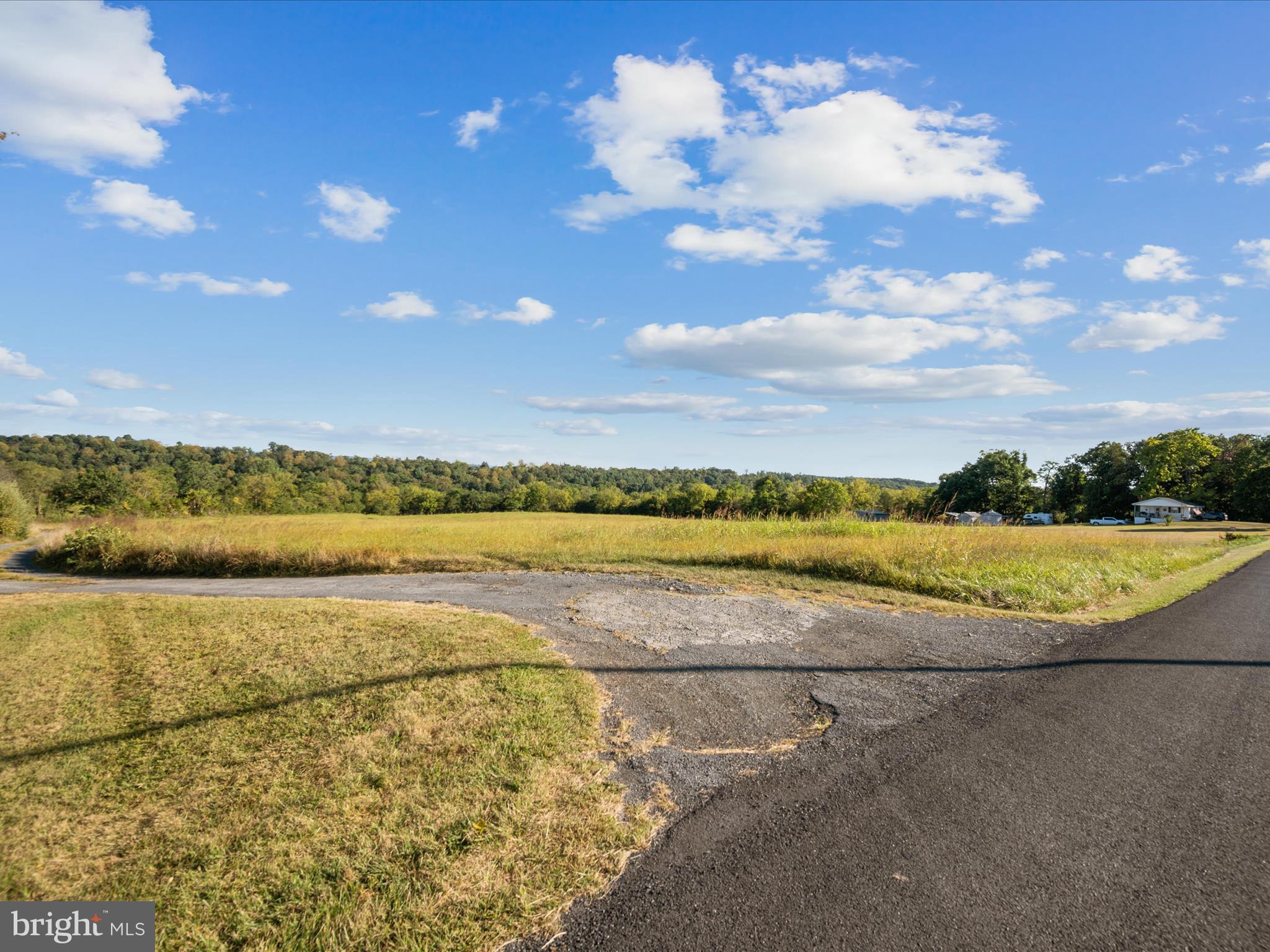 Ridge Hollow Road Edinburg, VA 22824 - Photo 9 of 17 a view of an ocean and beach