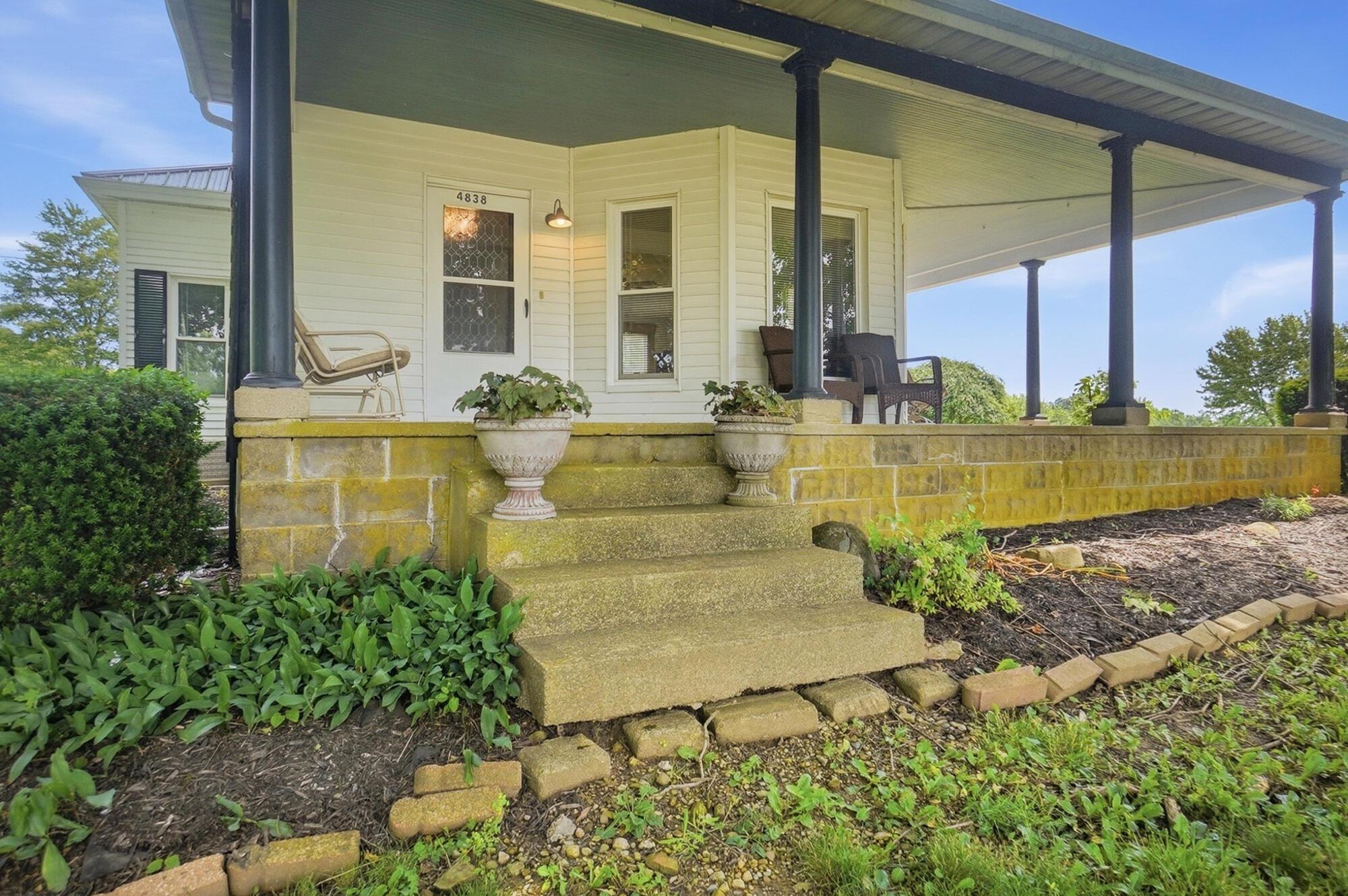 4838 Marion Road Northwest Centerburg, OH 43011 - Photo 4 of 103