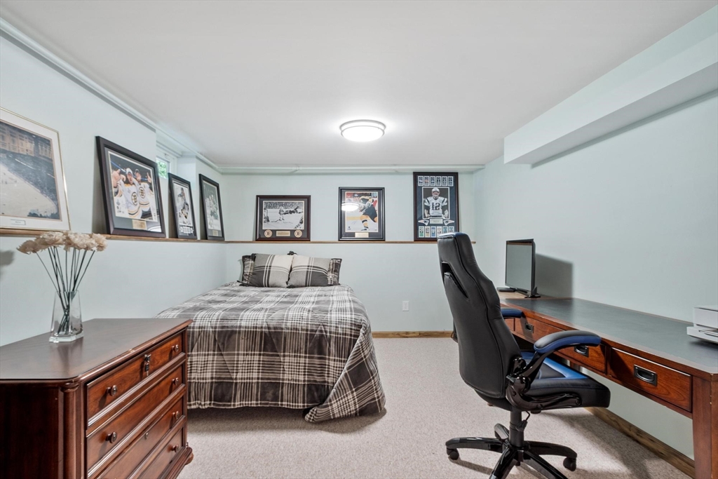 68 Oak Hill Road Westford, MA 01886 - Photo 21 of 30