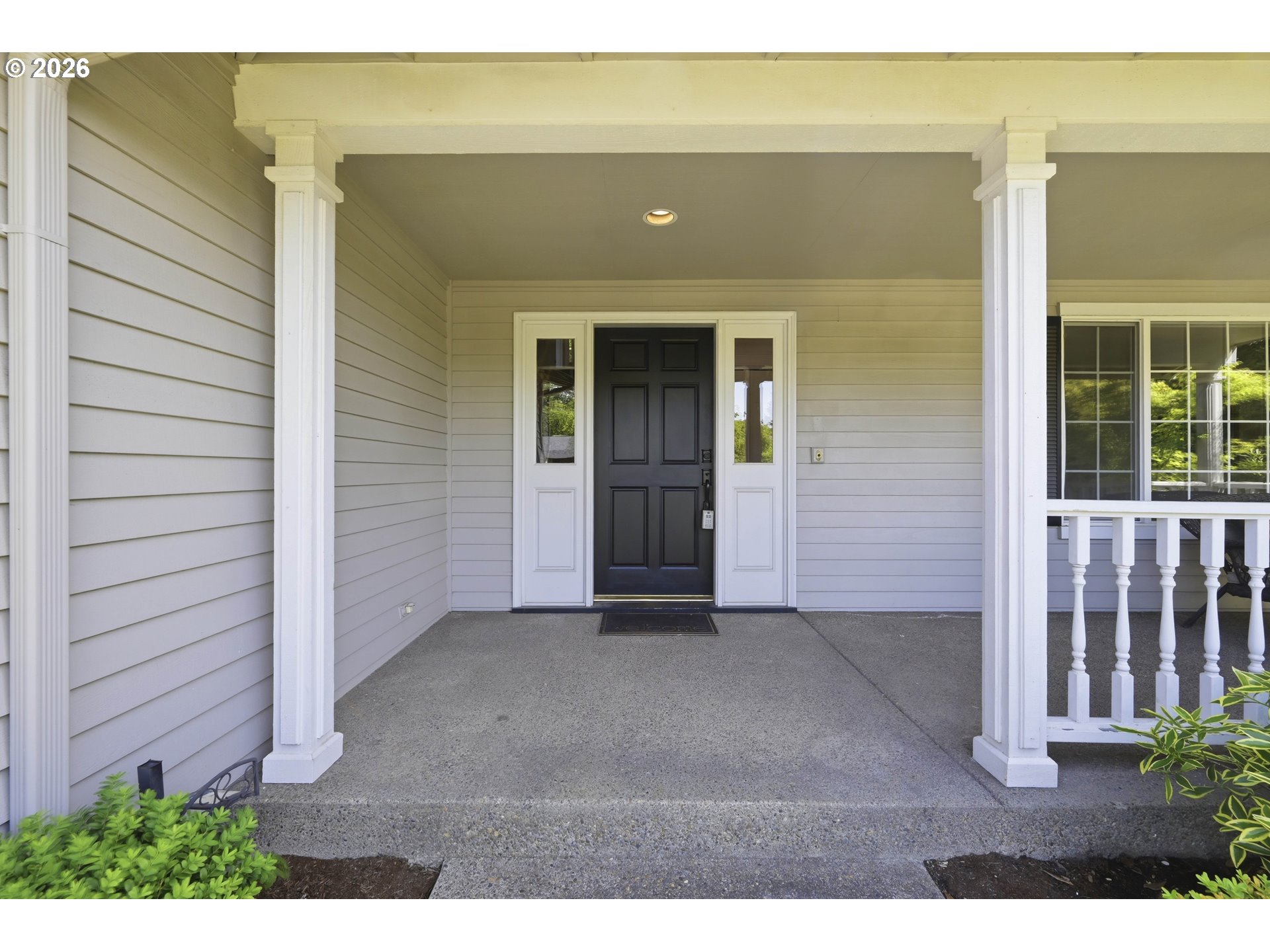 1639 Victorian Way Eugene, OR 97401 - Photo 5 of 34