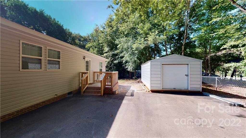 101 Deepwood Road Stanley, NC 28164 - Photo 4 of 29 Gallery Image 4