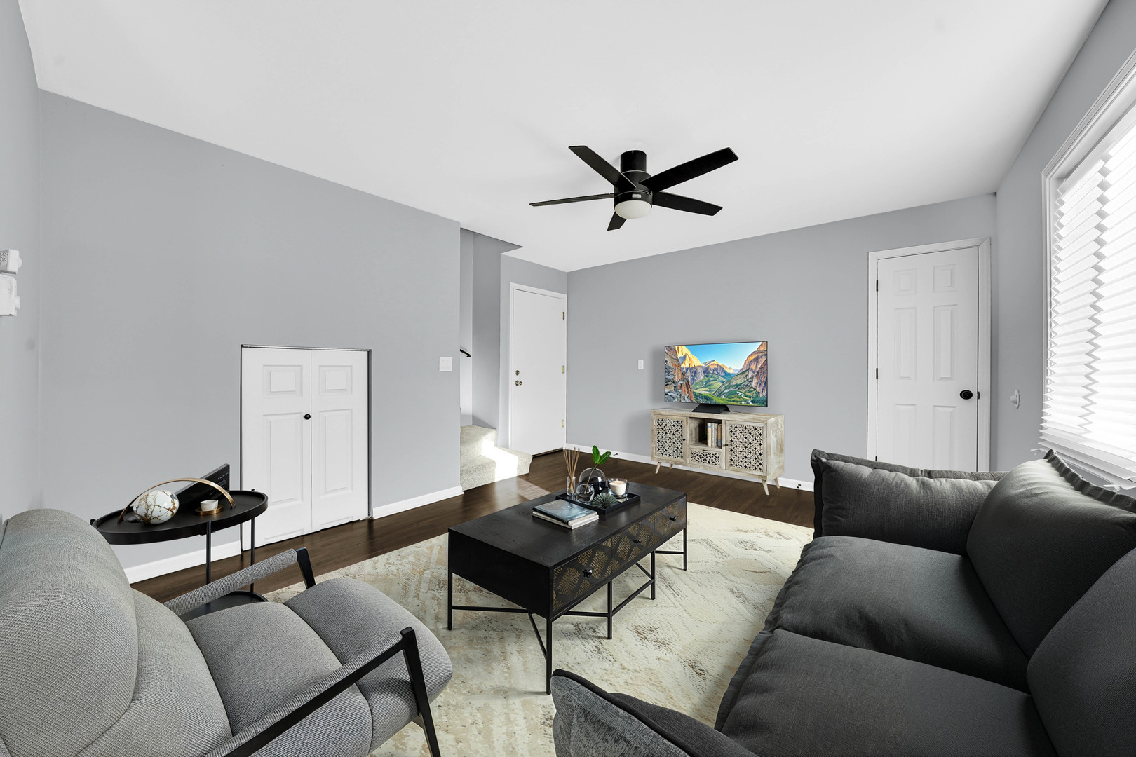 2310 West Algonquin Road, Unit 5 Rolling Meadows, IL 60008 - Photo 9 of 17 Gallery Image 9